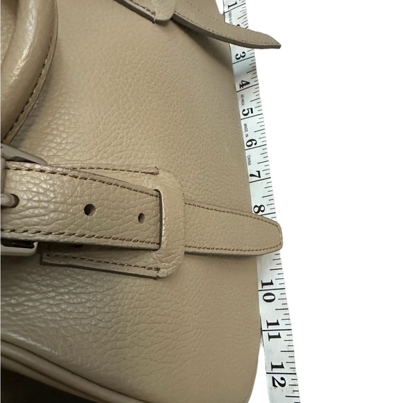 BURBERRY Leather Handbag with 2 side pockets EUC Silver hardware - Picture 6 of 15